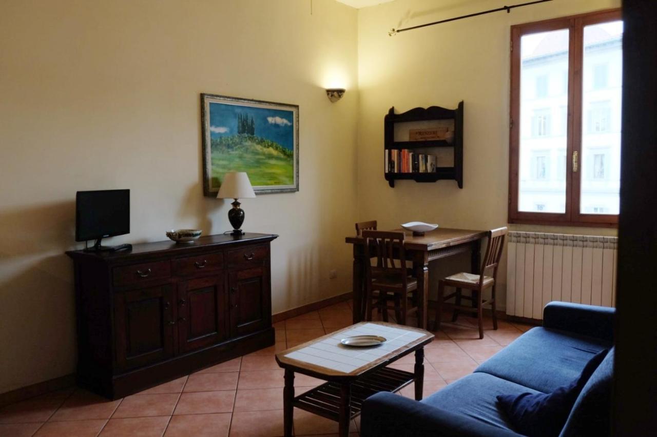 Iris Casa Vacanza Apartamento *